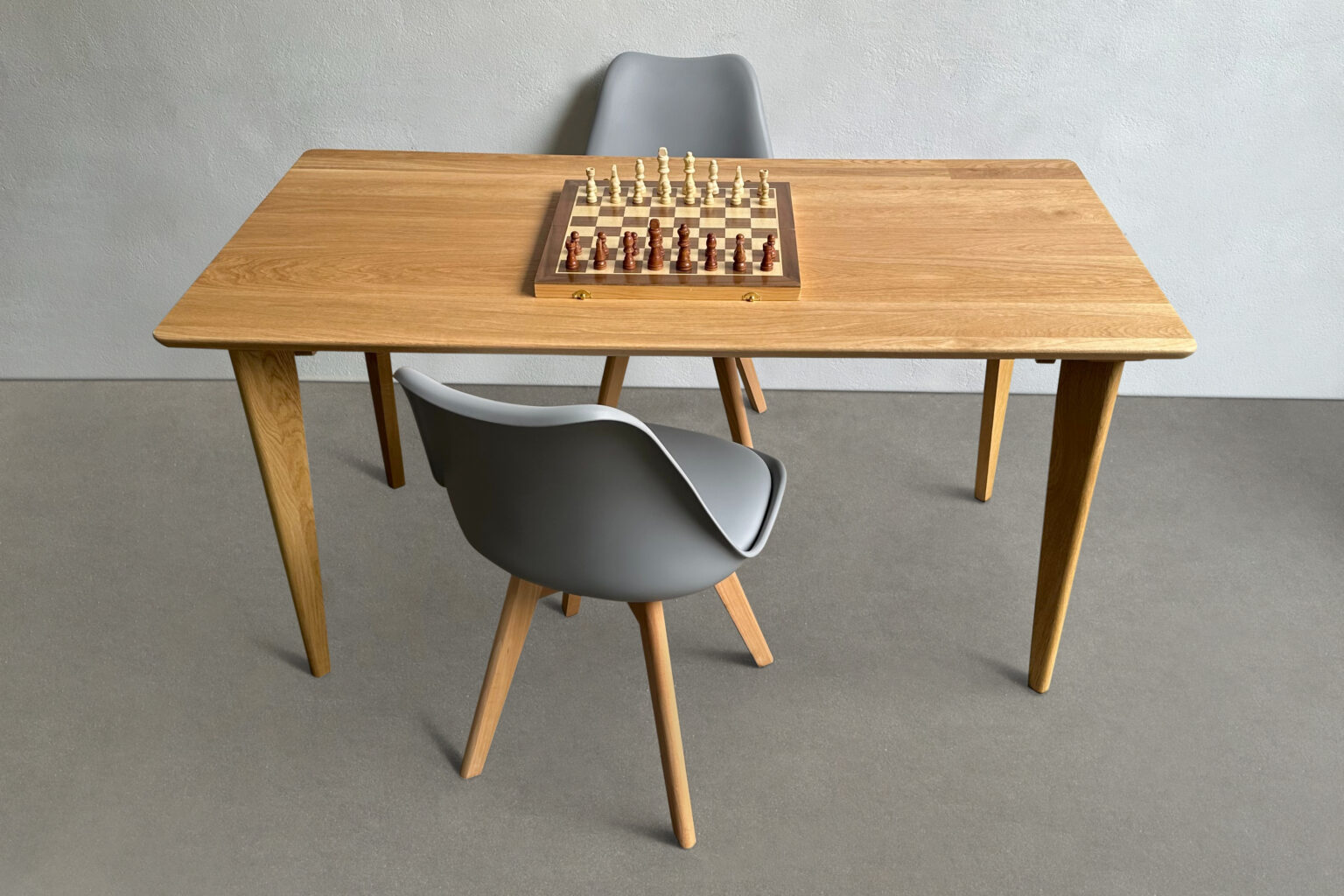 ATO 55 solid oak dining table with tapered legs