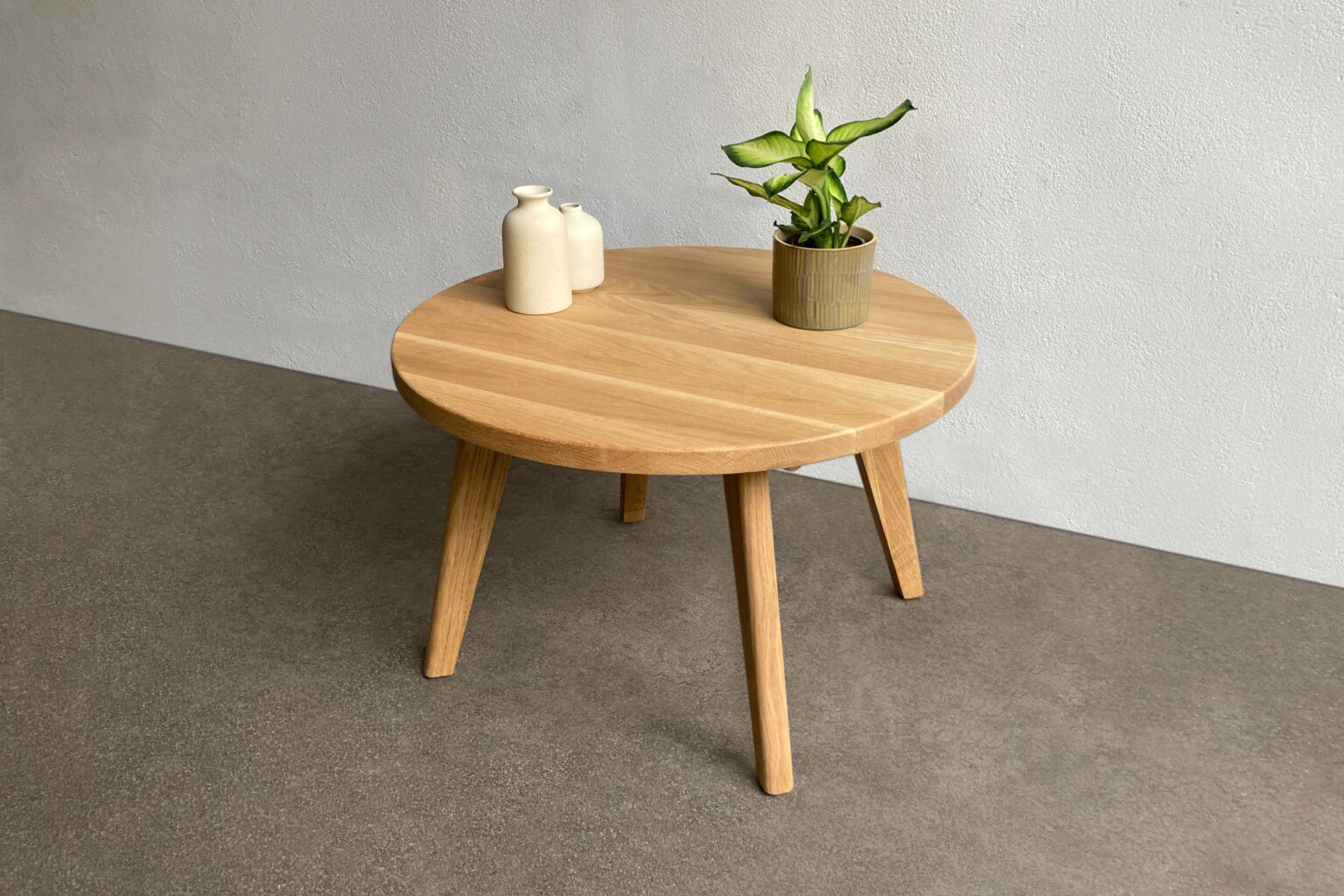 Canopy 12 - round coffee table solid oak