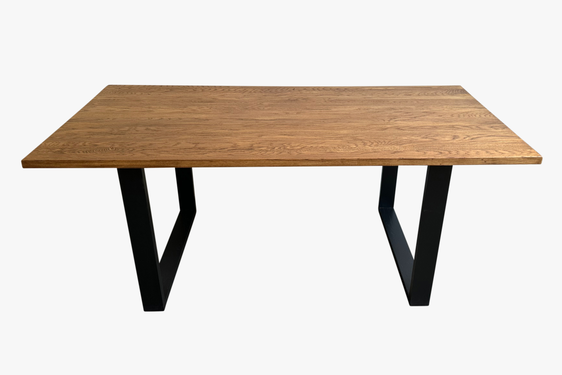 Box 85 - Solid oak dining table - professional image
